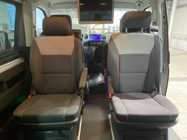 Volkswagen Multivan T5 Рестайлинг с пробегом 2010 года, цена 2 149 000 рублей, 371113 км, минивэн, Автокод Объявления