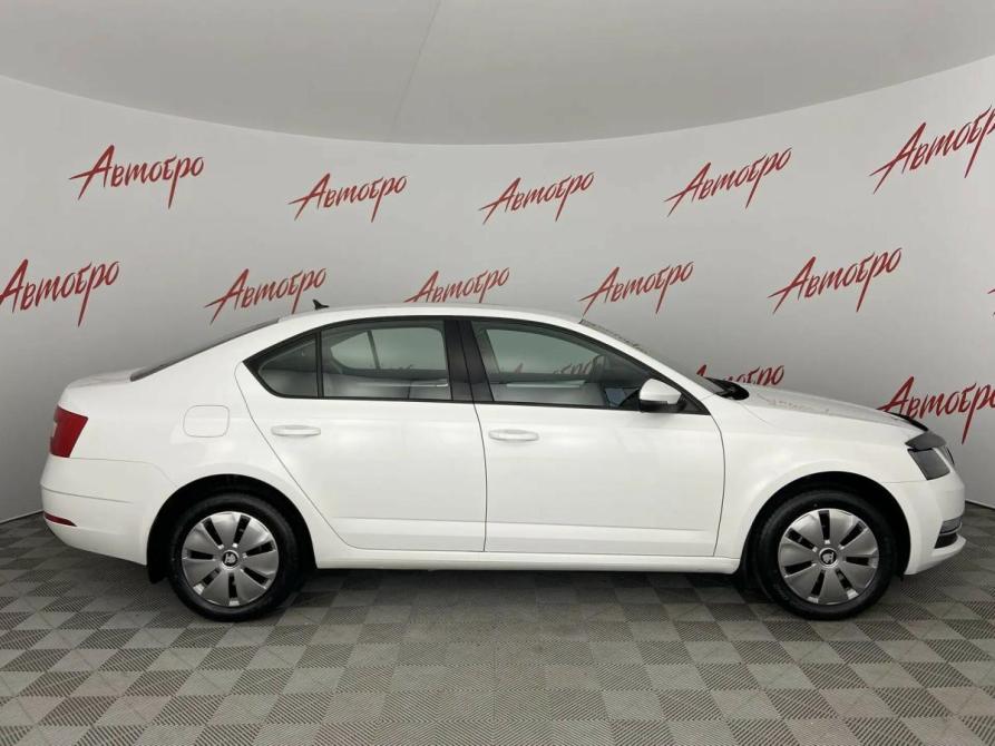 Skoda Octavia III (A7) Рестайлинг Псков  - изображение 6