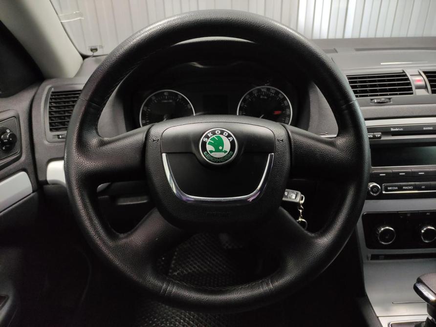 Skoda Octavia II (A5) Рестайлинг Пермь  - изображение 7