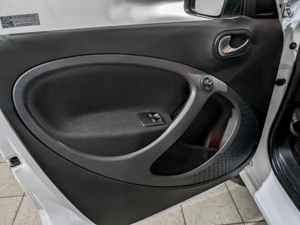 Smart Forfour II с пробегом 2020 года, цена 1 875 000 рублей, 26054 км, хэтчбек, Автокод Объявления