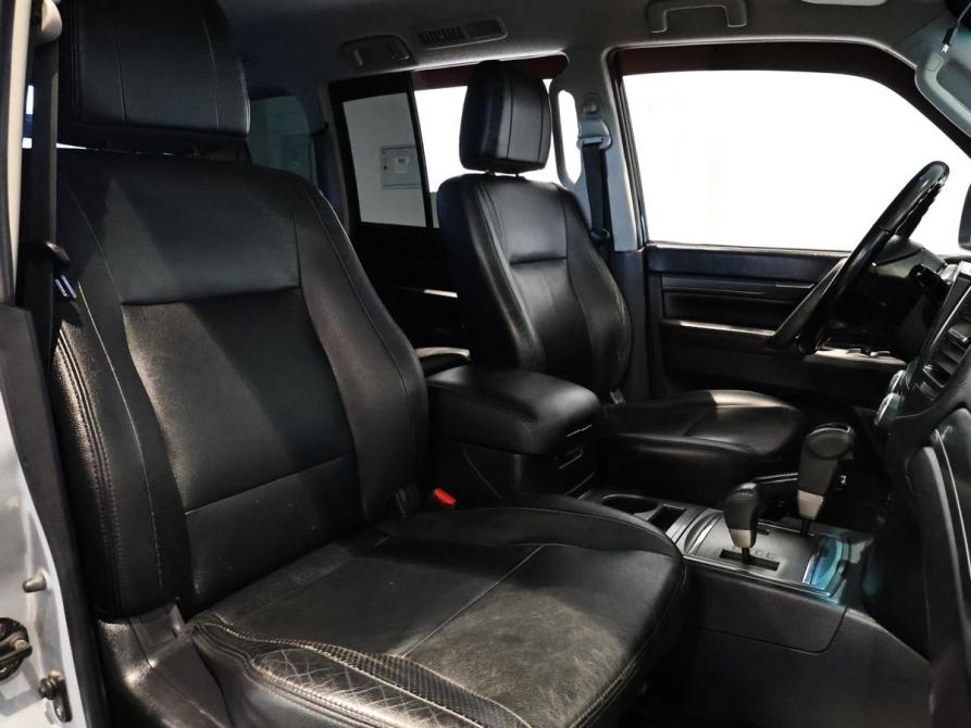 Mitsubishi Pajero IV Рестайлинг 1 Калуга  - изображение 12