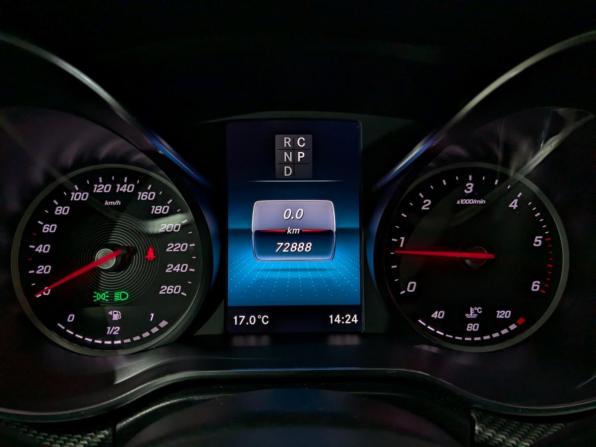 Mercedes-Benz V-Класс III (W447) Рестайлинг с пробегом 2023 года, цена 10 085 000 рублей, 72885 км, минивэн, Автокод Объявления