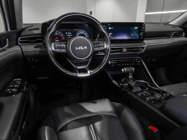 Kia K5 III с пробегом 2022 года, цена 3 050 000 рублей, 73080 км, седан, Автокод Объявления