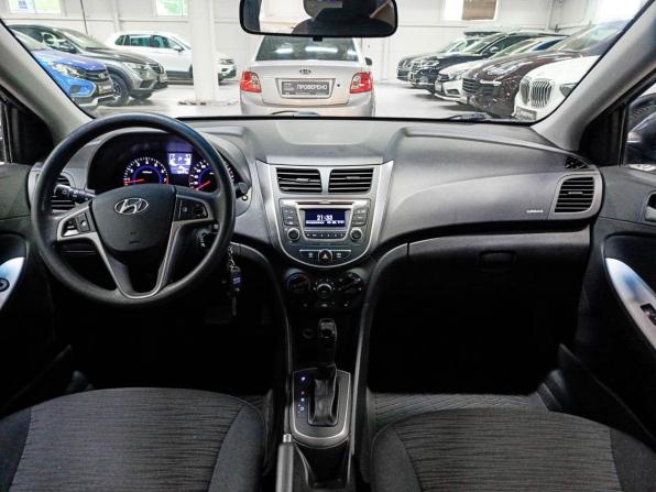 Hyundai Solaris I Рестайлинг с пробегом 2015 года, цена 1 150 000 рублей, 73400 км, седан, Автокод Объявления