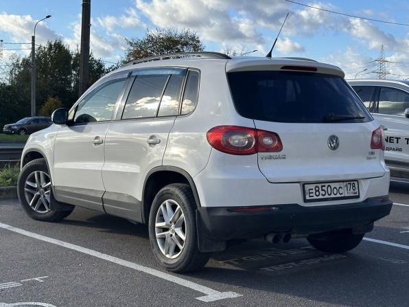 Volkswagen Tiguan I с пробегом 2011 года, цена 679 000 рублей, 283098 км, внедорожник, Автокод Объявления
