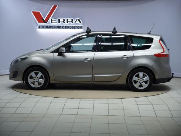 Renault Scenic III с пробегом 2009 года, цена 790 000 рублей, 267709 км, компактвэн, Автокод Объявления