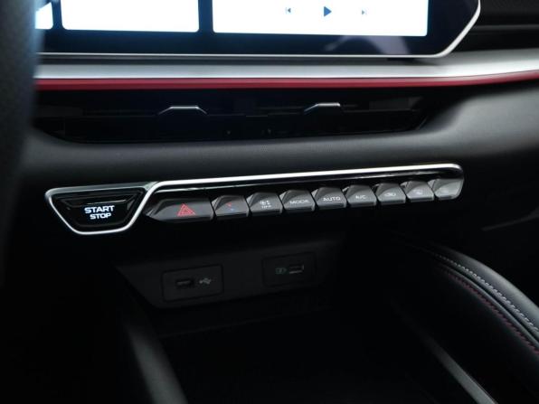 Geely Coolray I Рестайлинг с пробегом 2024 года, цена 2 179 444 рубля, 18882 км, внедорожник, Автокод Объявления