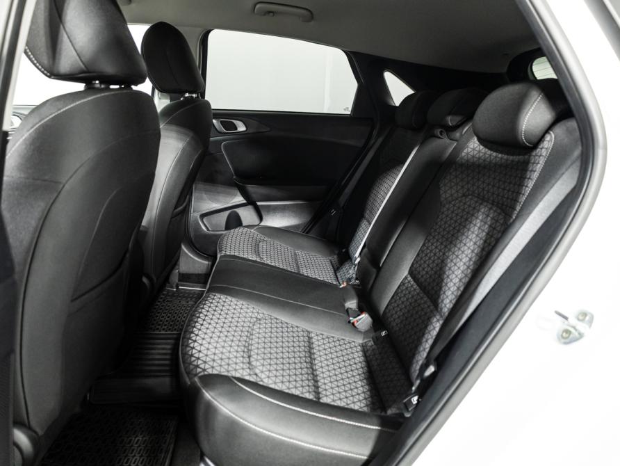 Kia Ceed III Санкт-Петербург  - изображение 10