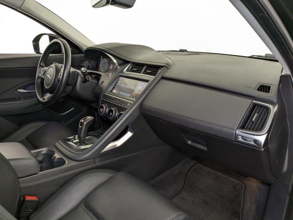 Jaguar E-Pace I с пробегом 2018 года, цена 2 450 000 рублей, 99000 км, внедорожник, Автокод Объявления