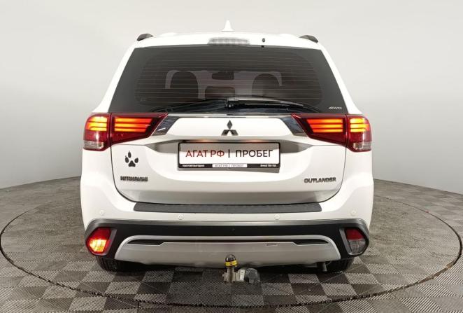 Mitsubishi Outlander III Рестайлинг 3 с пробегом 2019 года, цена 2 096 000 рублей, 154762 км, внедорожник, Автокод Объявления