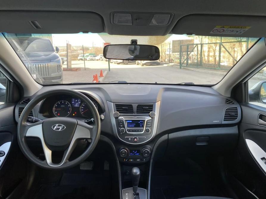 Hyundai Solaris I Рестайлинг Екатеринбург  - изображение 16
