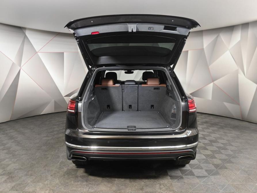 Volkswagen Touareg III Москва  - изображение 10