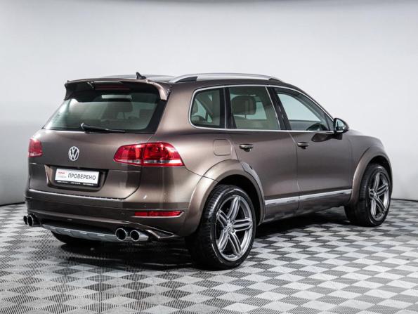 Volkswagen Touareg II с пробегом 2012 года, цена 1 899 000 рублей, 216798 км, внедорожник, Автокод Объявления