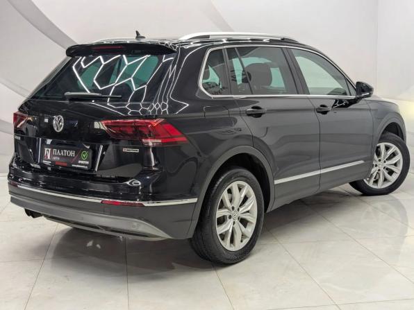 Volkswagen Tiguan II с пробегом 2019 года, цена 2 865 000 рублей, 108300 км, внедорожник, Автокод Объявления