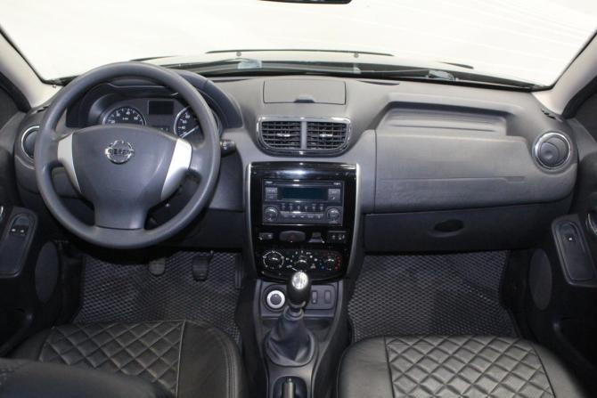 Nissan Terrano III (D10) с пробегом 2014 года, цена 1 090 000 рублей, 233898 км, внедорожник, Автокод Объявления
