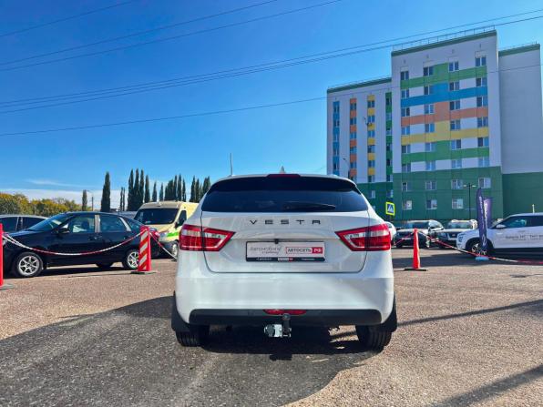 Lada (ВАЗ) Vesta I с пробегом 2021 года, цена 1 067 200 рублей, 73210 км, универсал, Автокод Объявления