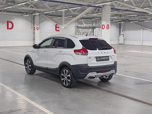 Lada (ВАЗ) XRAY I с пробегом 2018 года, цена 699 000 рублей, 218960 км, хэтчбек, Автокод Объявления