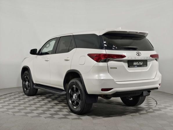 Toyota Fortuner II с пробегом 2020 года, цена 3 150 000 рублей, 150000 км, внедорожник, Автокод Объявления