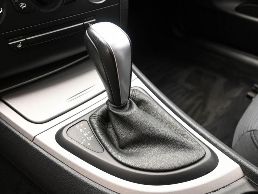 BMW 1 серии I (E81/E82/E87/E88) Рестайлинг Ростов-на-Дону  - изображение 17