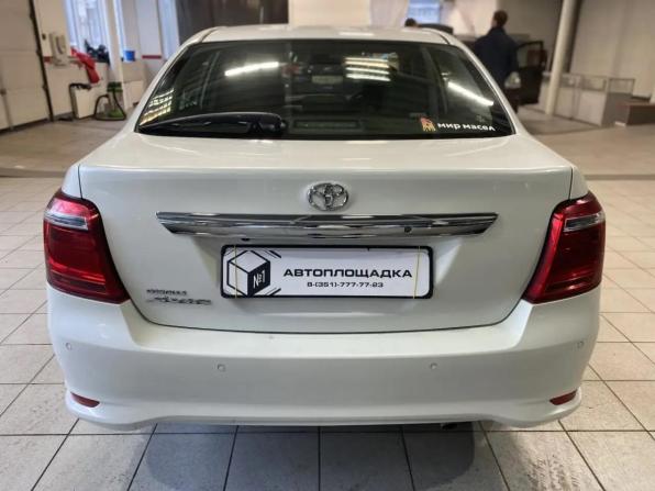 Toyota Corolla XI (E160 E170) Рестайлинг 2 с пробегом 2018 года, цена 1 199 000 рублей, 98880 км, седан, Автокод Объявления