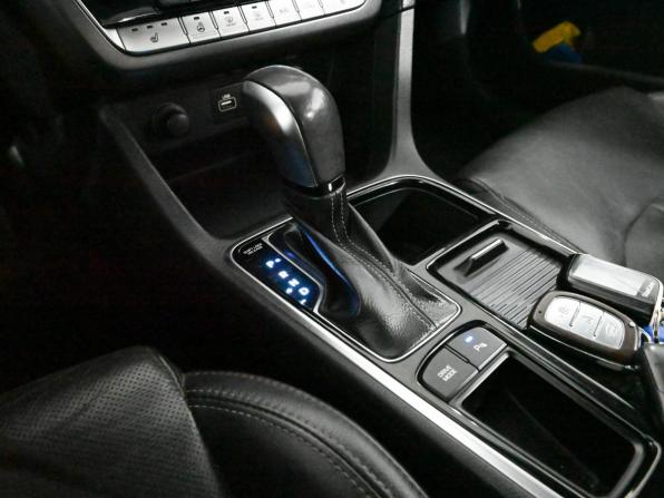 Hyundai Sonata VII (LF) Рестайлинг с пробегом 2018 года, цена 1 550 000 рублей, 95217 км, седан, Автокод Объявления