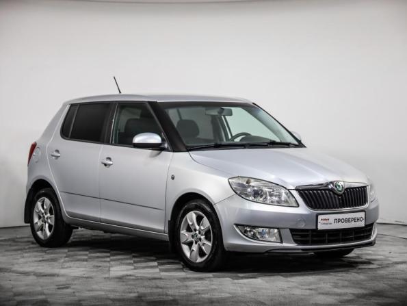 Skoda Fabia II Рестайлинг с пробегом 2011 года, цена 599 000 рублей, 156408 км, хэтчбек, Автокод Объявления