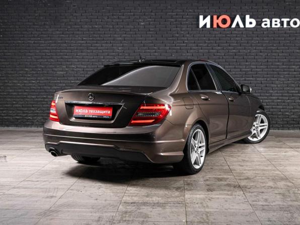 Mercedes-Benz C-Класс III (W204) Рестайлинг с пробегом 2013 года, цена 1 530 000 рублей, 243518 км, седан, Автокод Объявления