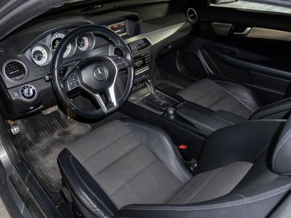 Mercedes-Benz C-Класс III (W204) Рестайлинг с пробегом 2012 года, цена 1 490 000 рублей, 111601 км, седан, Автокод Объявления