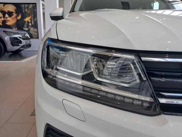 Volkswagen Tiguan II с пробегом 2020 года, цена 2 546 000 рублей, 91962 км, внедорожник, Автокод Объявления