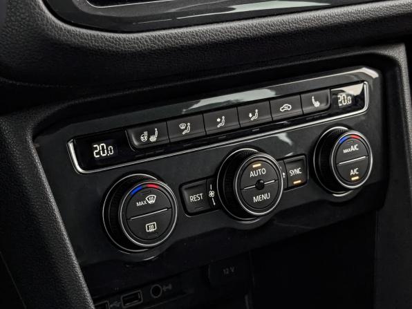 Volkswagen Tiguan II с пробегом 2018 года, цена 2 550 000 рублей, 115740 км, внедорожник, Автокод Объявления