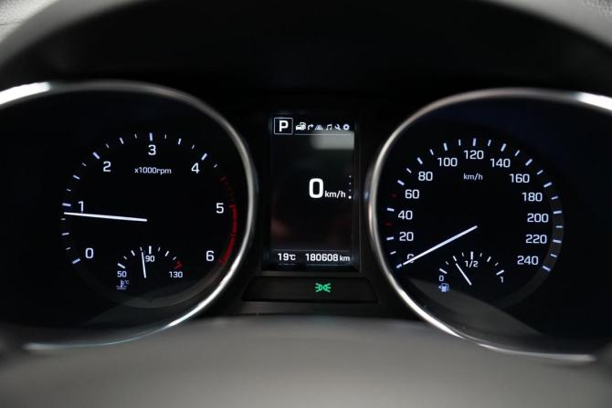 Hyundai Santa Fe III Рестайлинг с пробегом 2016 года, цена 2 640 000 рублей, 180483 км, внедорожник, Автокод Объявления
