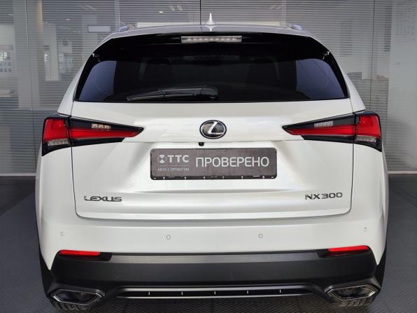 Lexus NX I Рестайлинг с пробегом 2018 года, цена 3 150 000 рублей, 111000 км, внедорожник, Автокод Объявления