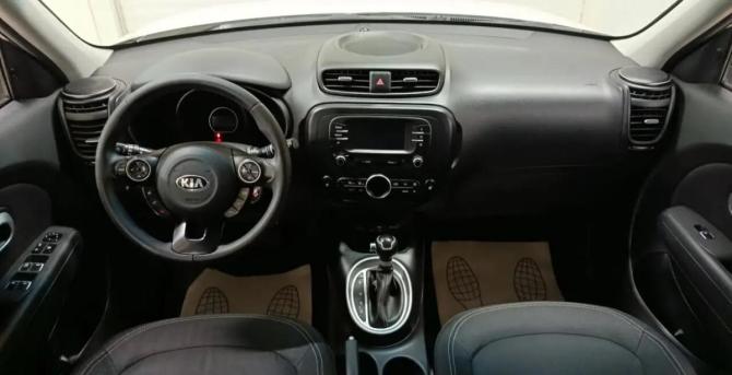 Kia Soul II Рестайлинг с пробегом 2018 года, цена 1 580 000 рублей, 102732 км, хэтчбек, Автокод Объявления