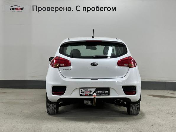 Kia Ceed II Рестайлинг с пробегом 2015 года, цена 970 000 рублей, 199000 км, хэтчбек, Автокод Объявления