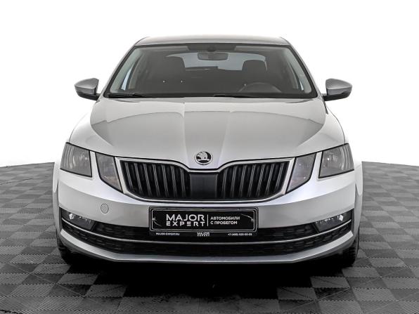 Skoda Octavia III (A7) Рестайлинг с пробегом 2019 года, цена 1 695 000 рублей, 130000 км, лифтбек, Автокод Объявления