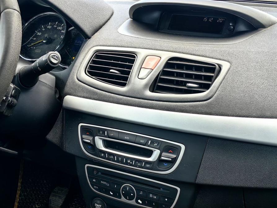 Renault Megane III Санкт-Петербург  - изображение 12