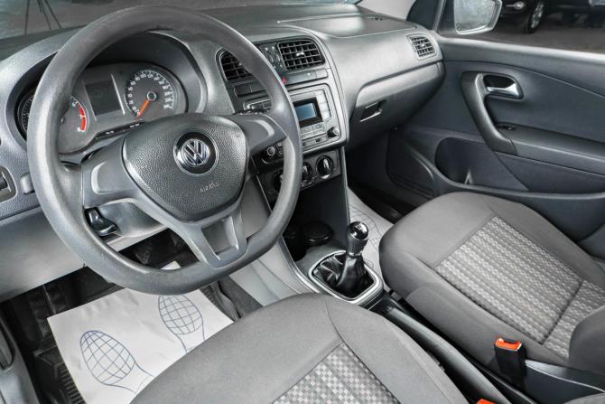 Volkswagen Polo V Рестайлинг с пробегом 2018 года, цена 769 000 рублей, 276000 км, седан, Автокод Объявления