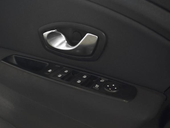 Renault Fluence I с пробегом 2010 года, цена 649 995 рублей, 215778 км, седан, Автокод Объявления