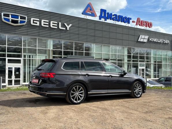 Volkswagen Passat B8 с пробегом 2019 года, цена 2 195 000 рублей, 241690 км, универсал, Автокод Объявления