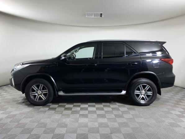 Toyota Fortuner II с пробегом 2018 года, цена 2 600 000 рублей, 306800 км, внедорожник, Автокод Объявления