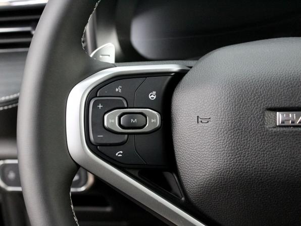 Haval Jolion I Рестайлинг с пробегом 2026 года, цена 2 189 900 рублей, 41500 км, внедорожник, Автокод Объявления