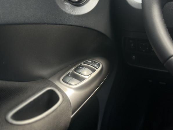 Nissan Juke I Рестайлинг с пробегом 2014 года, цена 1 050 000 рублей, 158138 км, внедорожник, Автокод Объявления
