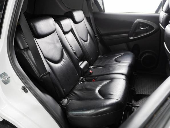 Toyota RAV4 III (XA30) Рестайлинг с пробегом 2011 года, цена 1 920 000 рублей, 106088 км, внедорожник, Автокод Объявления