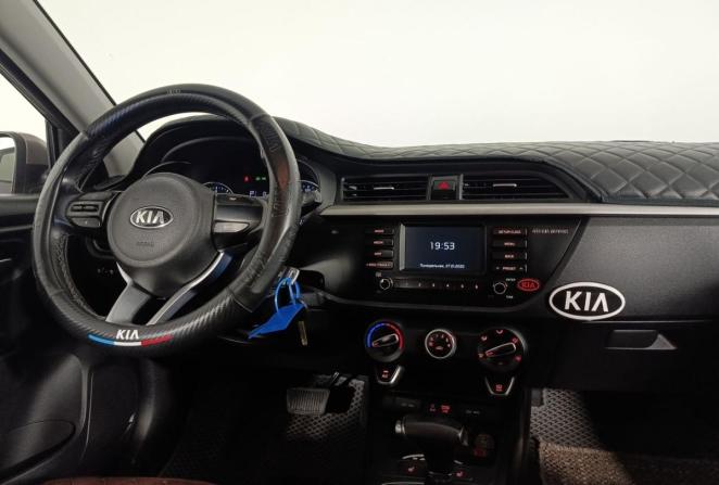 Kia Rio IV с пробегом 2018 года, цена 1 720 000 рублей, 139828 км, хэтчбек, Автокод Объявления
