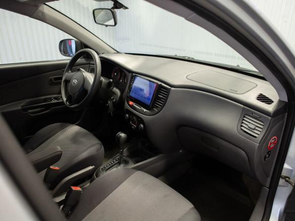 Kia Rio II Рестайлинг с пробегом 2011 года, цена 545 000 рублей, 161170 км, хэтчбек, Автокод Объявления