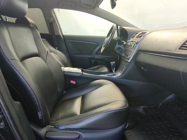 Toyota Avensis III с пробегом 2011 года, цена 865 000 рублей, 328999 км, седан, Автокод Объявления