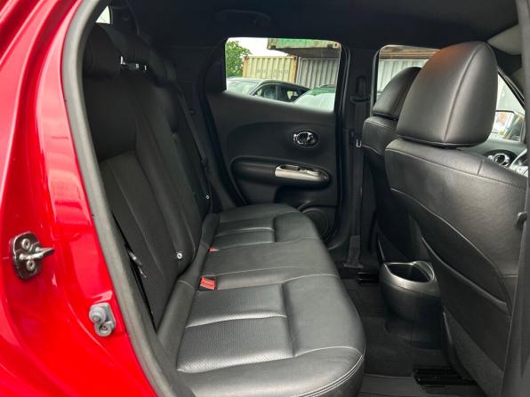 Nissan Juke I Рестайлинг с пробегом 2015 года, цена 1 347 800 рублей, 88554 км, внедорожник, Автокод Объявления