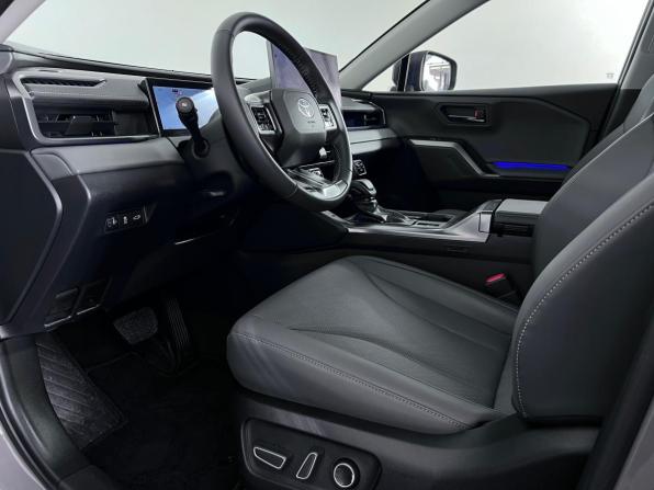 Toyota RAV4 VI (XA60) с пробегом 2026 года, цена 4 550 000 рублей, 30 км, внедорожник, Автокод Объявления