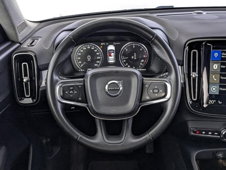Volvo XC40 I Москва  - изображение 21