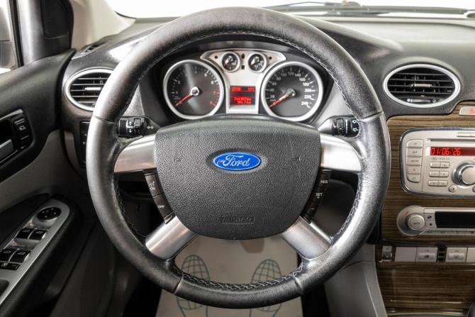 Ford Focus II с пробегом 2008 года, цена 509 000 рублей, 240000 км, хэтчбек, Автокод Объявления